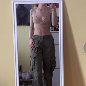 Beige Windsor crossover top